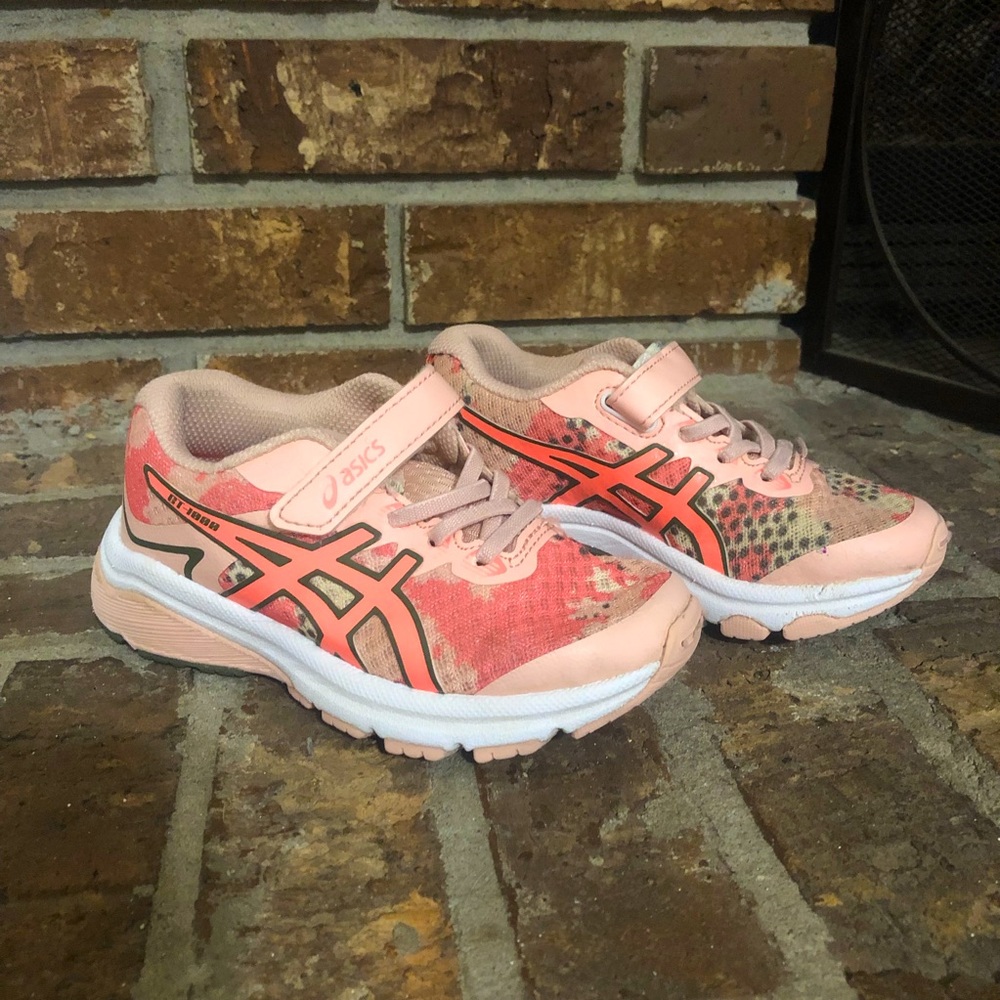ASICS Pink/Green “Camo” Sneakers